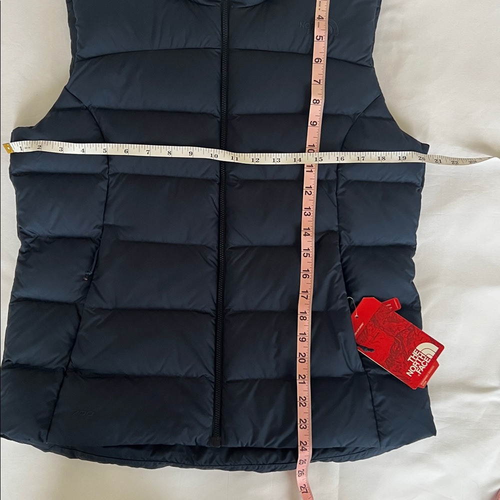 The North Face Womens Nuptse Navy Puffer Vest Sz M 700 Goose Down Outdoor - Picture 5 of 7